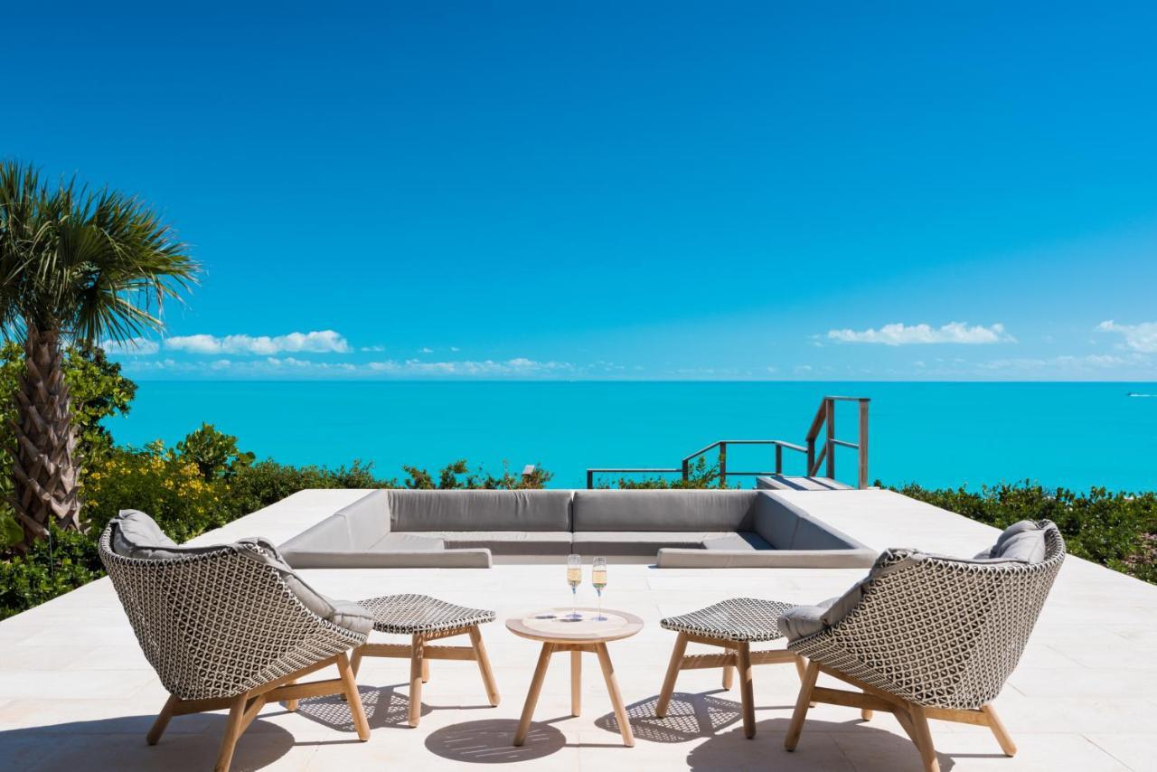 Wymara Resort & Villas Грейс Бей Екстериор снимка