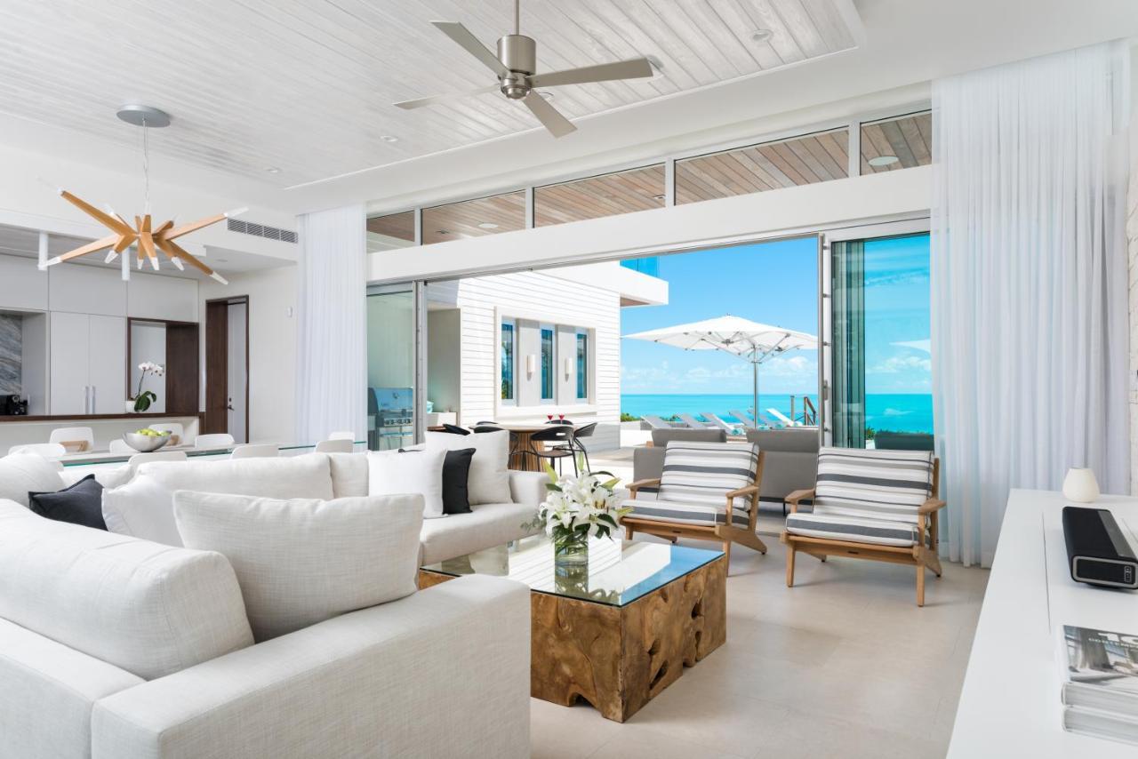 Wymara Resort & Villas Грейс Бей Екстериор снимка