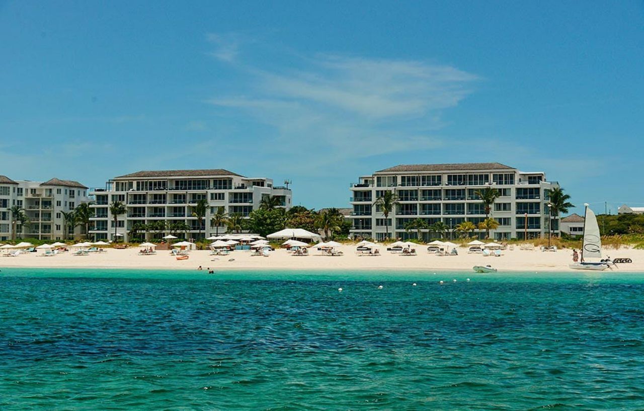 Wymara Resort & Villas Грейс Бей Екстериор снимка